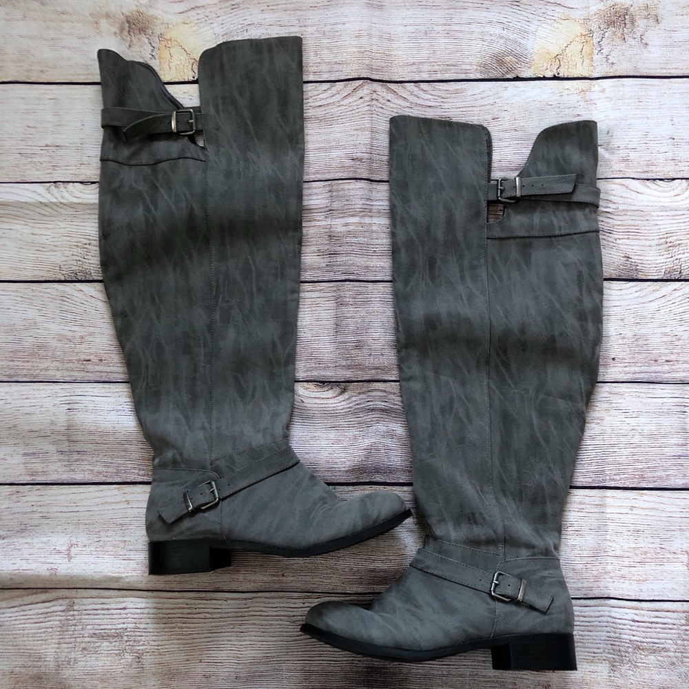 Torrid Grey Faux Suede Over The Knee Boots Sz 8.5